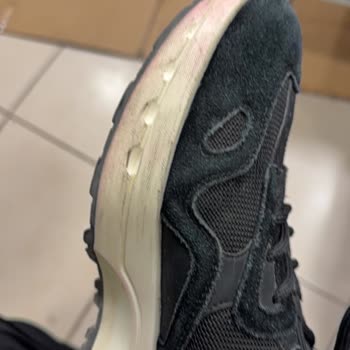 Lufian Ayakkabısında Kısa Sürede Renk Değişimi Ve Tüylenme, Değişim Talebi Reddedildi