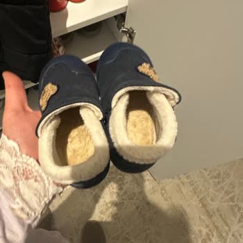 Vicco Sağ Botun Cırt Cırtı Açılıyor, Değişim Talebi