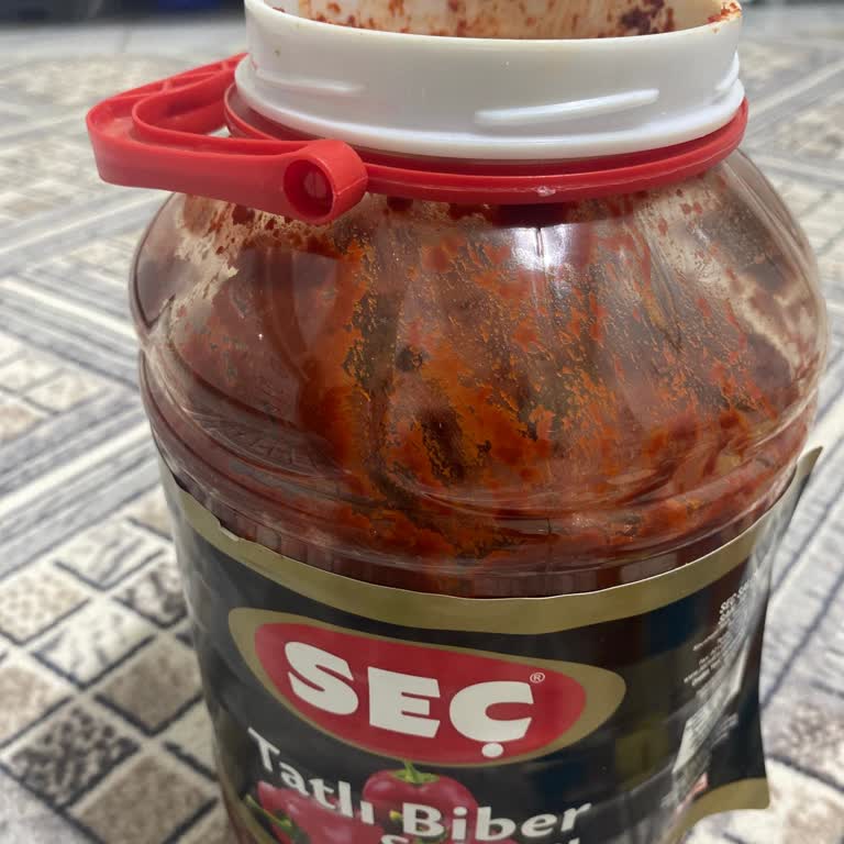 Biber Salçası Etiketi Yanlış, Domates Salçası Ve Bozuk Lezzet