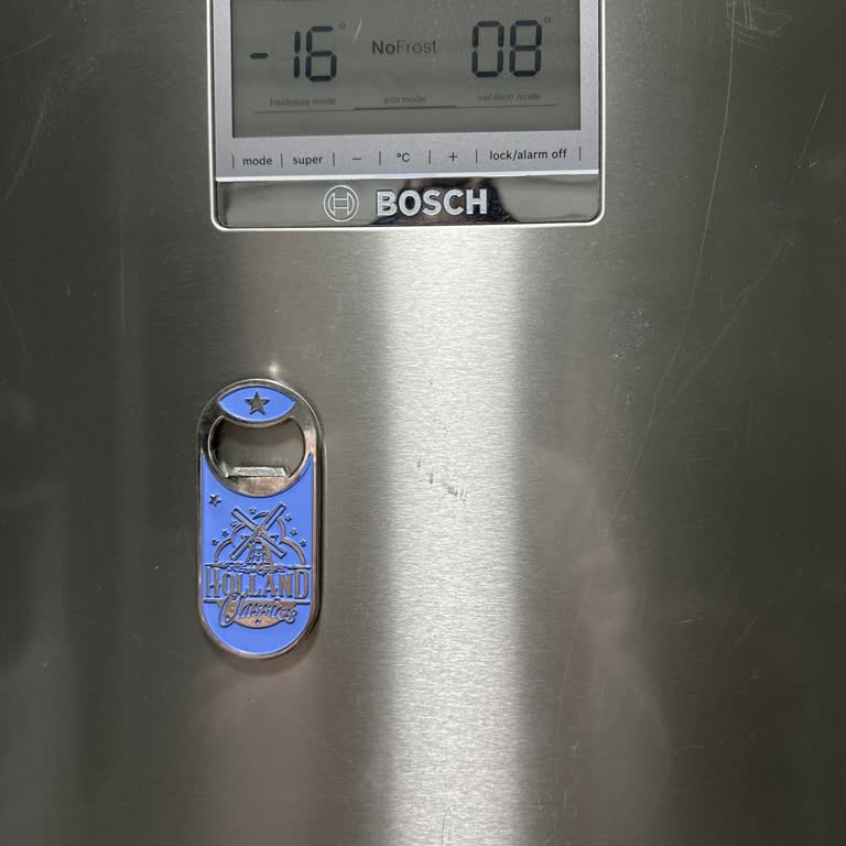 Bosch Buzdolabım Kars’ta Modları Çalışmıyor, Gıdalar Donup Bozuluyor