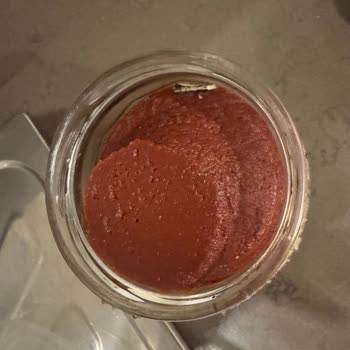 Tüketiciyi Endişelendiren Tat Salçasında Küf Ve Yabancı Madde