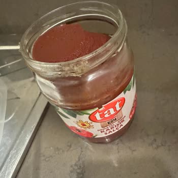 Tüketiciyi Endişelendiren Tat Salçasında Küf Ve Yabancı Madde