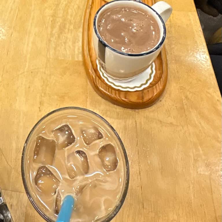 İki Defa Yanlış Sipariş, Üçüncü Seferde Frappe Zorlaması