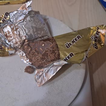 Ülker Sütlü Fındıklı Çikolata Az Gramaj Ve Bozuk Görünüm, Geri Dönüş Yok