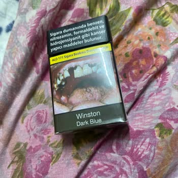 Winston Dark Blue Sigaralarında Gevşek Sarım Ve Delikler