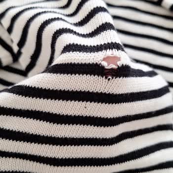 Massimo Dutti Ürününün İlk Yıkamada Delik Açması Ve Mağaza İlgisizliği