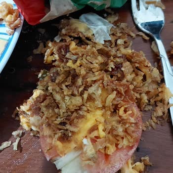 Sipariş Soğanlı Hazırlandı, Kola Kapak Açık Kaldı Ve Personel Umursamaz