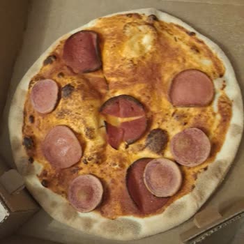 Domino's Pizza Yanlış Pizza Ve Soğuk Teslimat Şikayeti