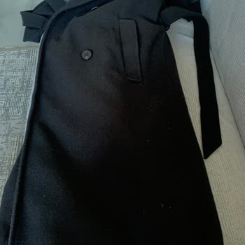 Kısa Sürede Yırtılan Kaban, Müşteri Hizmetine Ulaşılamıyor