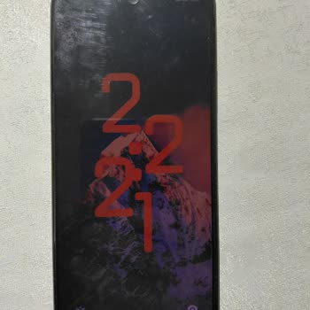 Xiaomi Redmi Note 14 Telefonun Aşırı Isınması Ve Hoparlör Cızırtısı Garanti Değişim Talebi