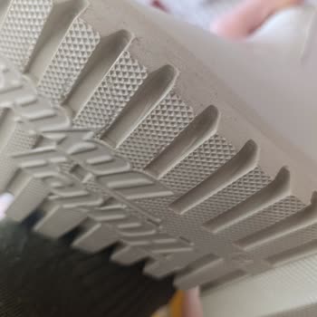 Hepsiburada'dan Kullanılmış Ve Kırık Harley Bot