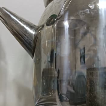 Aryıldız Çaydanlıkta 2 Ayda Renk Değişimi Ve Kararma: Kalite Endişesi