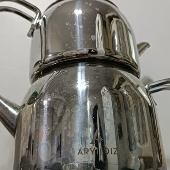 Aryıldız Çaydanlıkta 2 Ayda Renk Değişimi Ve Kararma: Kalite Endişesi