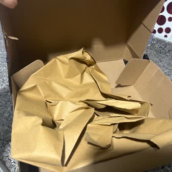 Hepsiburada’da Boş Kutu Teslim Alındı Ücret İadesi Talep Ediliyor