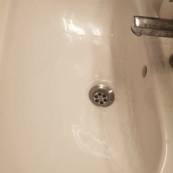 Duravit Lavabosundaki Çatlaklar Üretim Sorunu Ve Ücretsiz Değişim Talebi