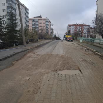 Polatlı Belediyesi Şentepe Mahallesi Grozni Sokağının Bozuk Yolu İçin Acil Çözüm Talebi