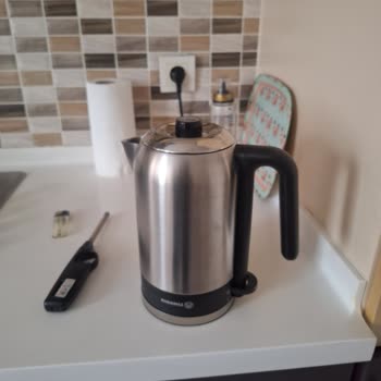 Korkmaz Mutfak Eşyaları Kettle Kapağında Tasarım Sorunu