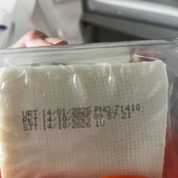 Açılmamış Peynirin Günlerde Küflenmesi Ve Cevapsız Şikayet