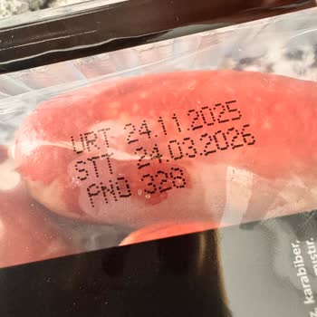 Son Kullanma Tarihi Geçmemiş, Kötü Kokulu Sucuk A101'de Kabul Edilmedi