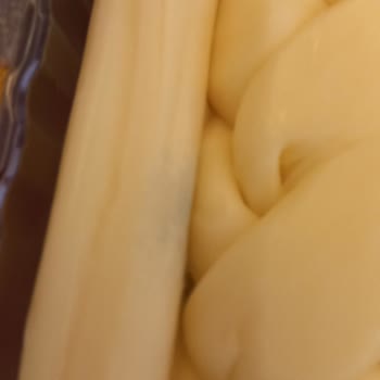 A101 Şubesinde Satılan Küflü Peynir Müşteri Sağlığını Tehdit Ediyor