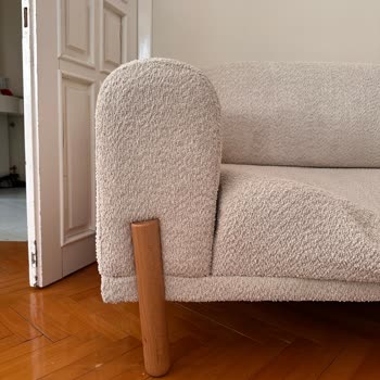 Kısa Sürede Çöken Koltuk Takımı Ve İlgisiz Servis