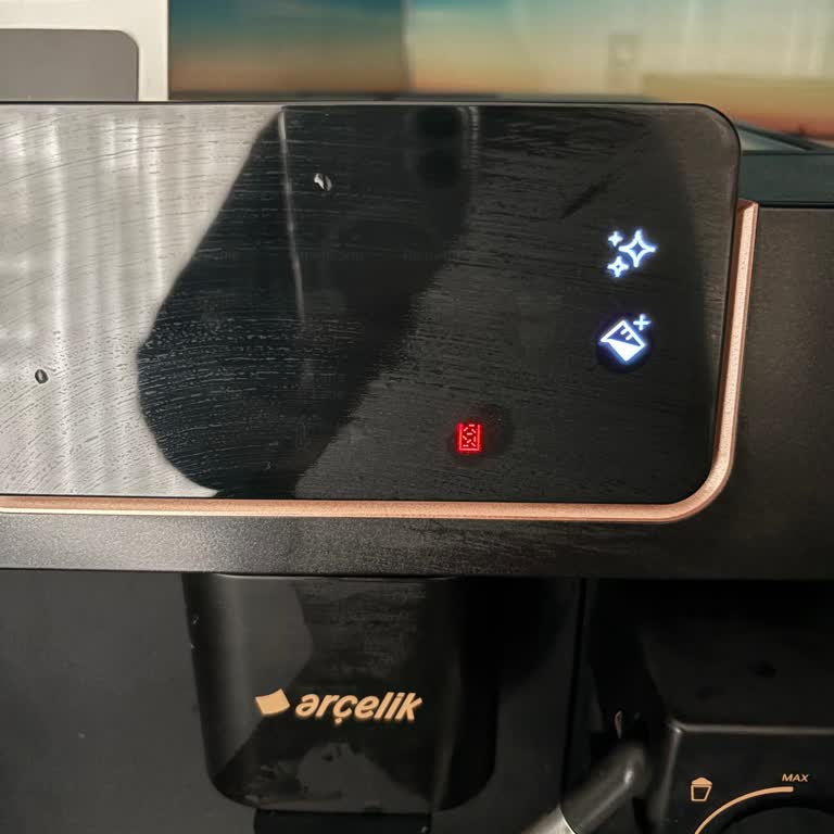 Arçelik Barista Kahve Makinesinde Hazne Dolu Uyarısı Ve Sıcaklık Sorunu, İade Talebi