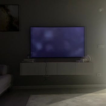 Vatan Bilgisayar’dan Alınan Samsung 65Q70D Televizyonda Belirgin Bulutlanma Ve Değişim Talebi