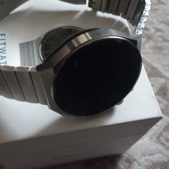 Saat & Saat Arka Kapak Aniden Çıktı Garanti Kapsamında Ücretsiz Onarım Talebi