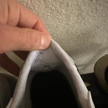 Yanlış Numara Ve Defolu Ayakkabı İçin Tam İade Talebi