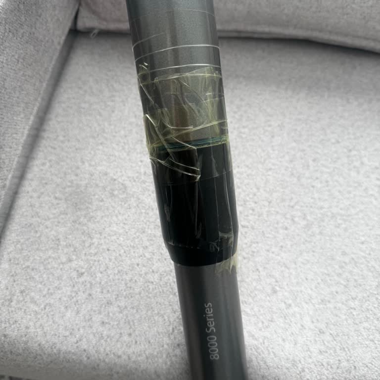 Philips Ev Aletleri Filtre Uyarısı Sürekli Yanıyor, Toz Haznesi Boşaldığında Kirler Yere Dökülüyor