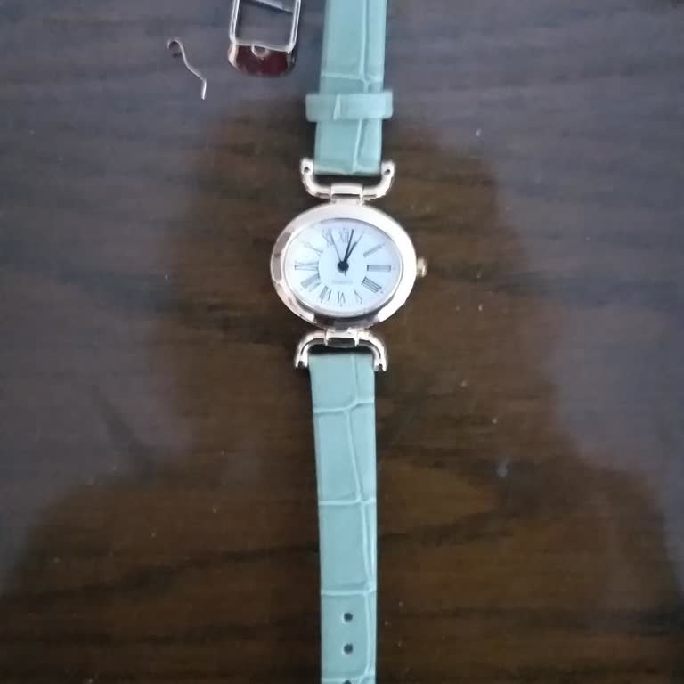 Eksik Bileklik, Özensiz Paketleme Ve Kırık Saat Kayışı: Satıcıdan Saygısız Tavır