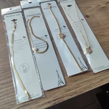 İnternetten Verilen Hediye Kutusunun Eksik Gönderilmesi Ve Yanıltıcı Reklam