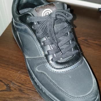 FLO’da Polaris Ayakkabım Kısa Sürede Yırtıldı, Değişim Reddedildi