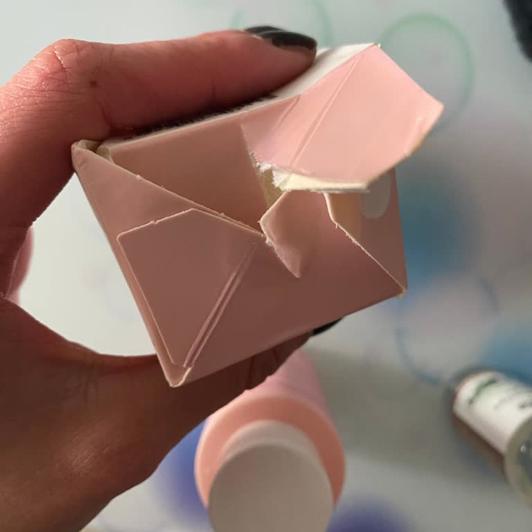 Sızan Otacı Gül Suyu Ve Uzayan İade Süreci Mağduriyet Yaratıyor