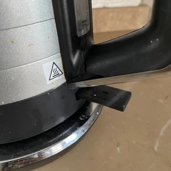 Crystal Temper Çay Makinesinde Tutma Yeri Çatlaması Üretim Hatası