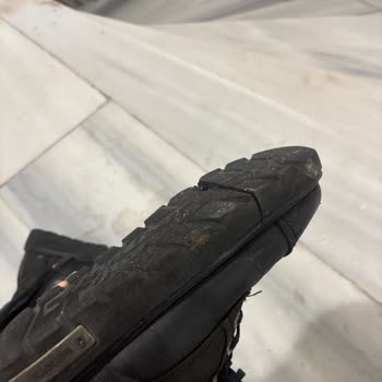 Garanti Olmasına Rağmen Tabanı Ayrılan Harley Davidson Botu