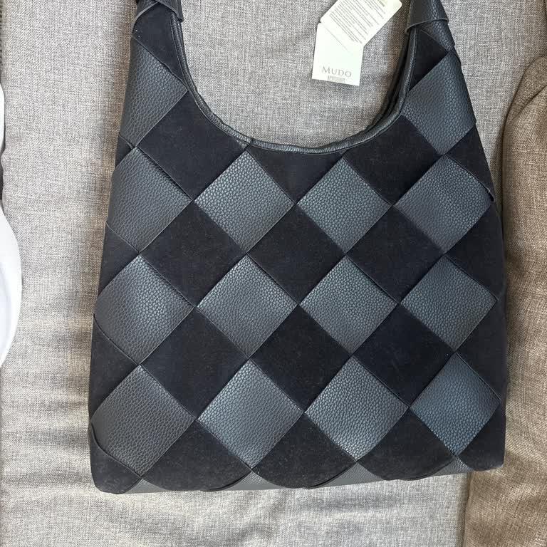 Mudo Optimum Outlet’te Hediye Çanta Ve Kayıp Değişim Kartı