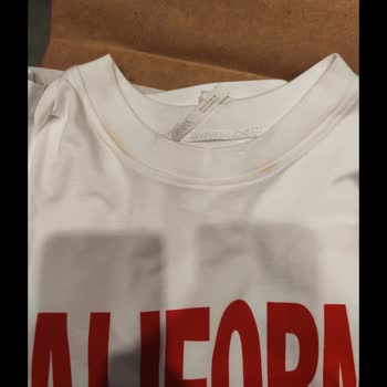 Zara’da Online Sipariş Tesliminde Uzun Bekleme Ve Kirli Ürün Sorunu