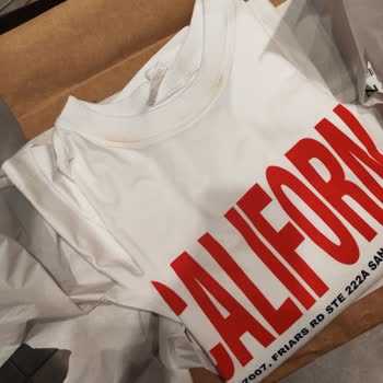 Zara’da Online Sipariş Tesliminde Uzun Bekleme Ve Kirli Ürün Sorunu