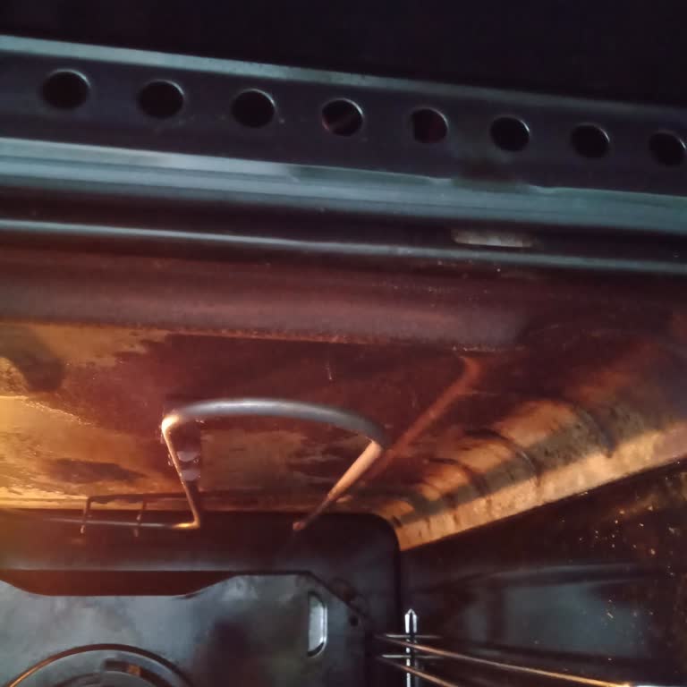 Kumtel Ankastre Fırınımdaki Sürekli Küflenme Sağlığımı Tehlikeye Atıyor