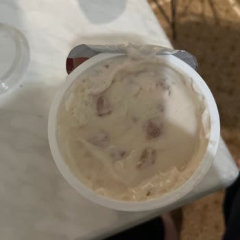 BİM Bozantı Şubesinde Gelecek Tarihli Bozulmuş Yoğurt Sağlık Riskine Dönüştü