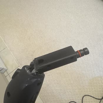 Pirantech Buhar Makinesinin Tabanca Ucu Normal Kullanımda Kırıldı