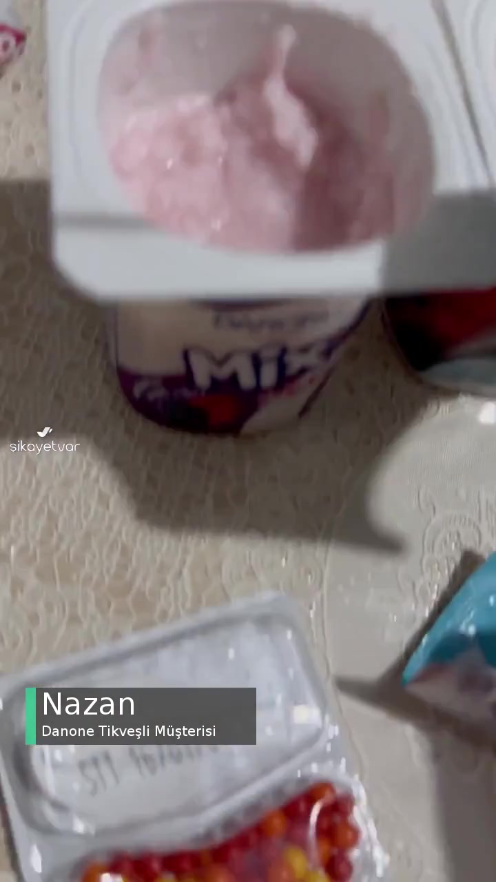 Danone Meyveli Yoğurt Bozuk Çıktı! videonun kapak resmi