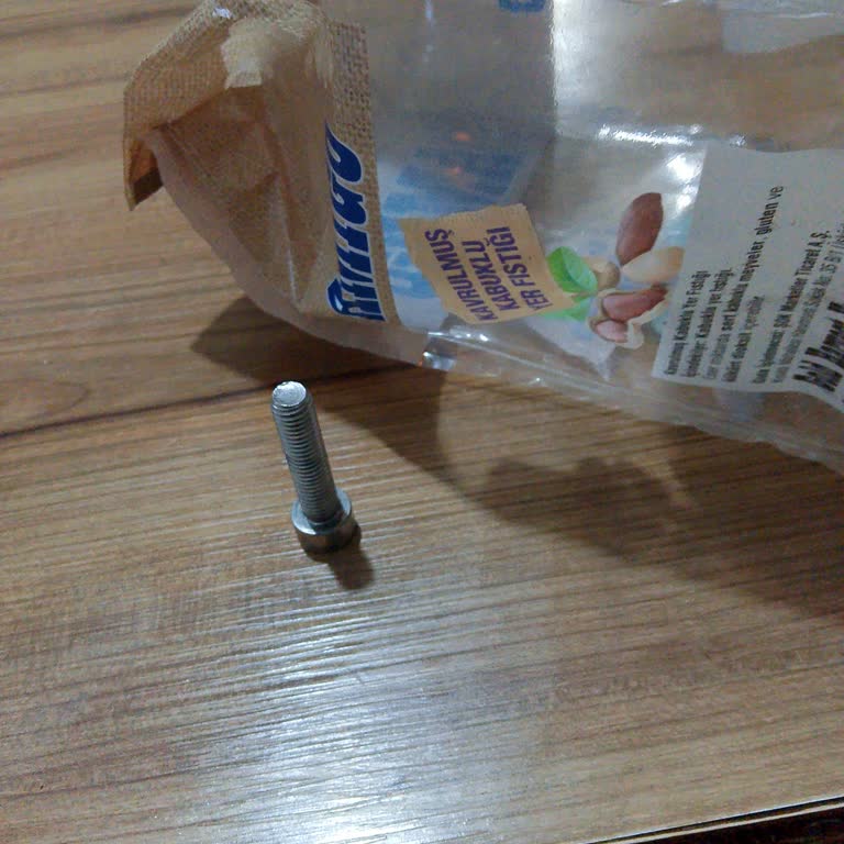 Kavrulmuş Yer Fıstığında Bulunan Vida Çocukları Tehlikeye Atıyor