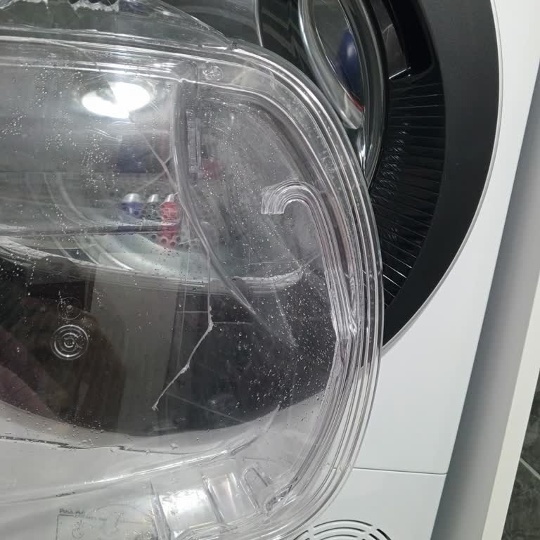 Hoover Hdry 500 Kurutma Makinesinin Kapak Çatlaması Garanti Talebi