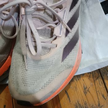 FLO Street Ayakkabısında File Yırtılması Ve Garanti Reddi