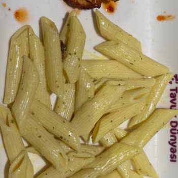 Bozuk Domates Ve Eksik Porsiyon Şikayetimiz Gaziantep Sanko Park AVM'de Tavuk Dünyası'nda