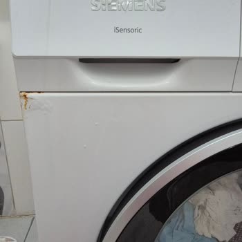 Siemens Çamaşır Makinesinde Pas Sorunu Güveni Sarsıyor