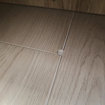 Fettahoğlu İnşaat'tan Aldığımız Sıfır Dairede Kırık Fayans Ve Hatalı Laminat, Cevap Bulamıyoruz