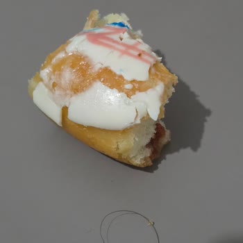 Unicorn Donut’ta Saç Bulunması: Hijyen İhlali Ve İade Talebi